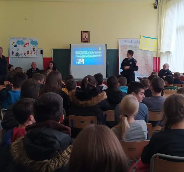 Кампања „Стоп вршњачком насиљу“